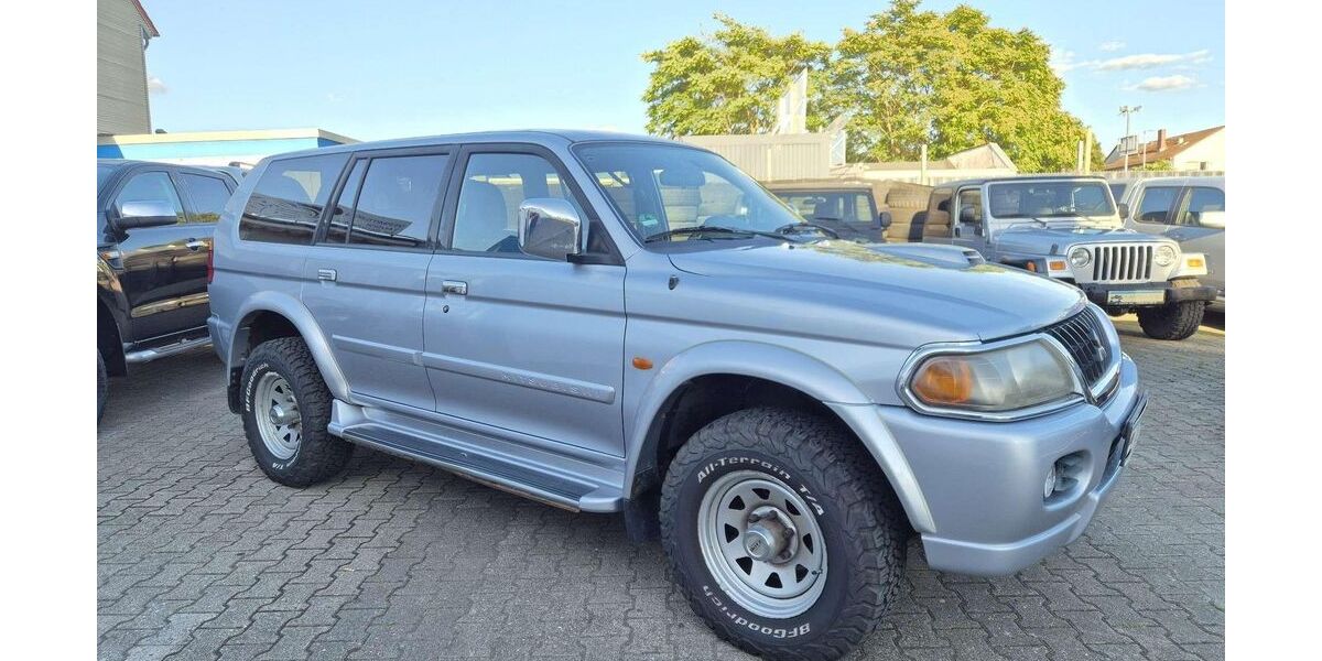 Mitsubishi Pajero 142.000 km 11.900 € Mainz-Kostheim 55246