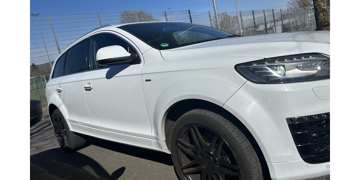 Audi Q 7 186.000 km 22.900 € Wiesbaden 65183