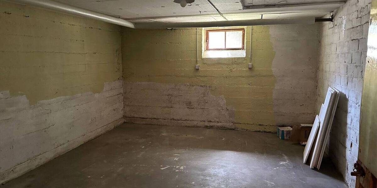 Etagenwohnung Wiesbaden Biebrich - 4 Zimmer, 85 m&sup2;, 1.150&euro; | Angebot:26388724