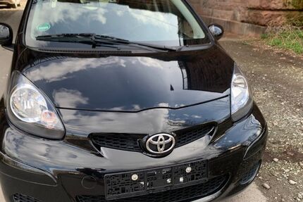 Toyota Aygo (X) 89.413 km 3.499 &euro; Mainz-Kastel 55252