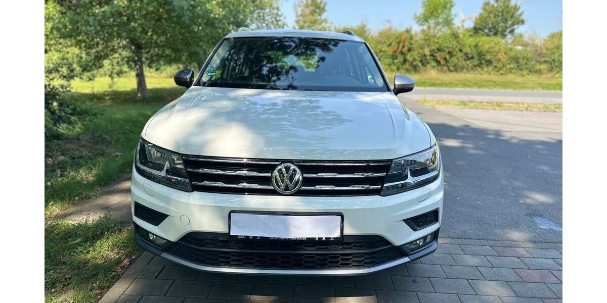 VW Tiguan 88.200 km 18.000 € Schwalbach am Taunus 65824