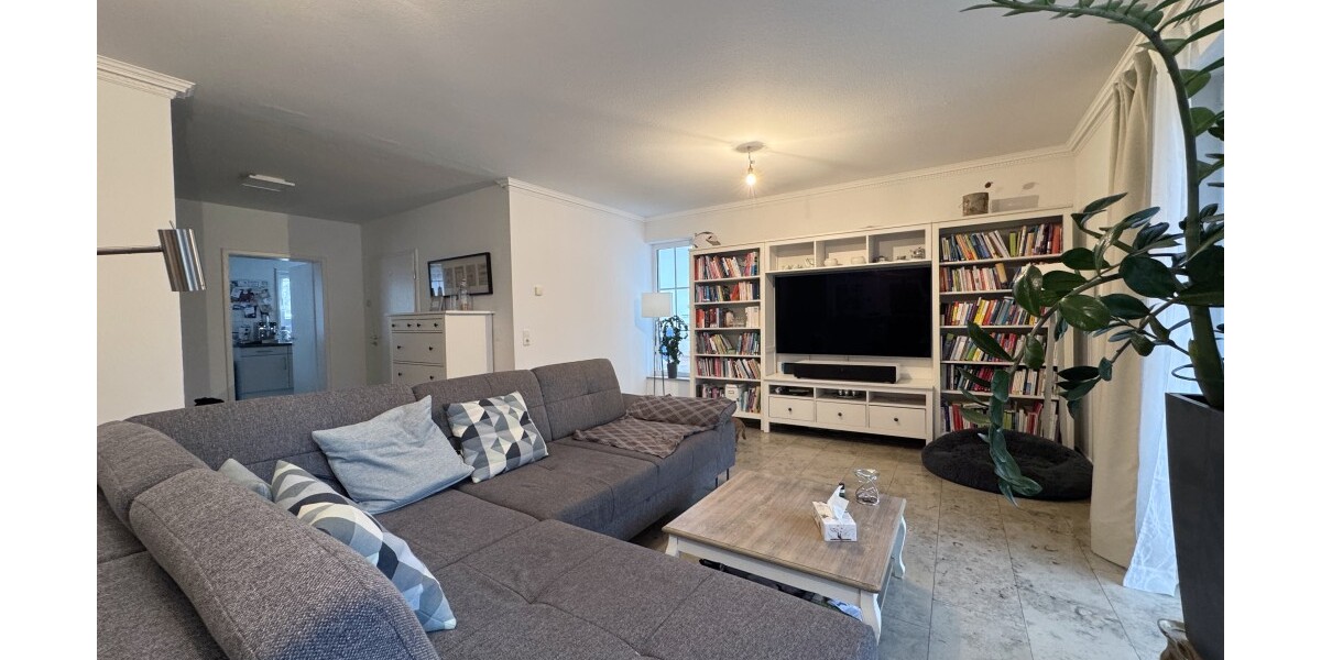 *Langenhain* Gepflegte Doppelhaushälfte in ruhiger Lage mit Nähe zum Wald* 6 zimmer