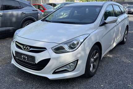 Hyundai i40 155.000 km 8.999 &euro; Wiesbaden 65197
