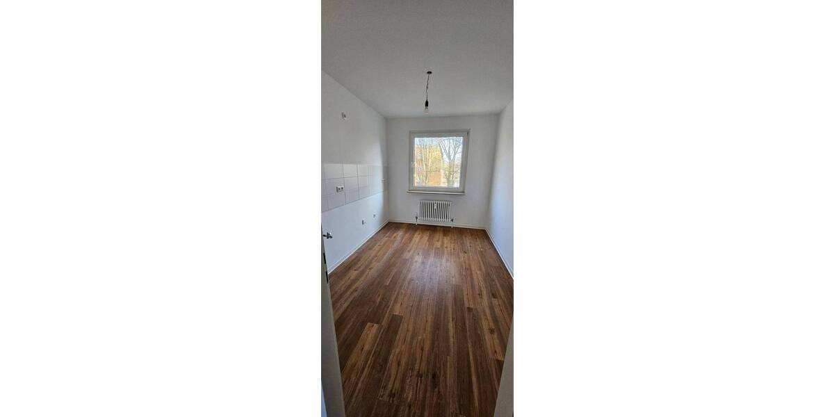 Etagenwohnung Wiesbaden Dotzheim - 3 Zimmer, 78 m&sup2;, 782&euro; | Angebot:26118026