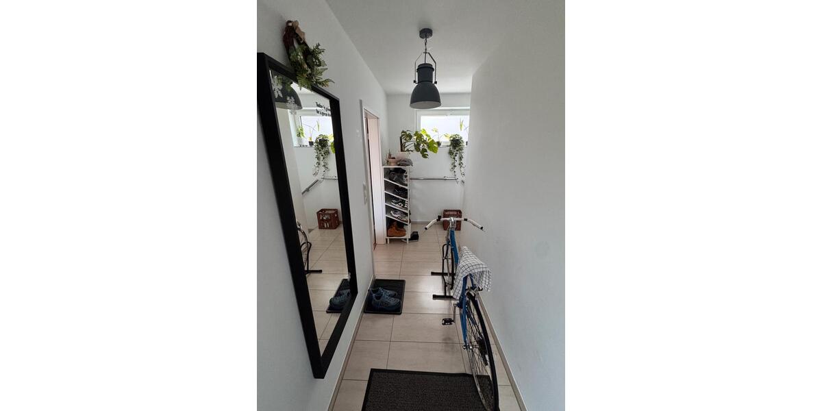 Etagenwohnung Mainz Lerchenberg - 2 Zimmer, 75 m&sup2;, 1.200&euro; | Angebot:24429462