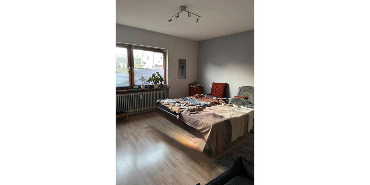 Erdgeschoßwohnung Rüsselsheim am Main - 5 Zimmer, 98 m&sup2;, 1.350&euro; | Angebot:25257125