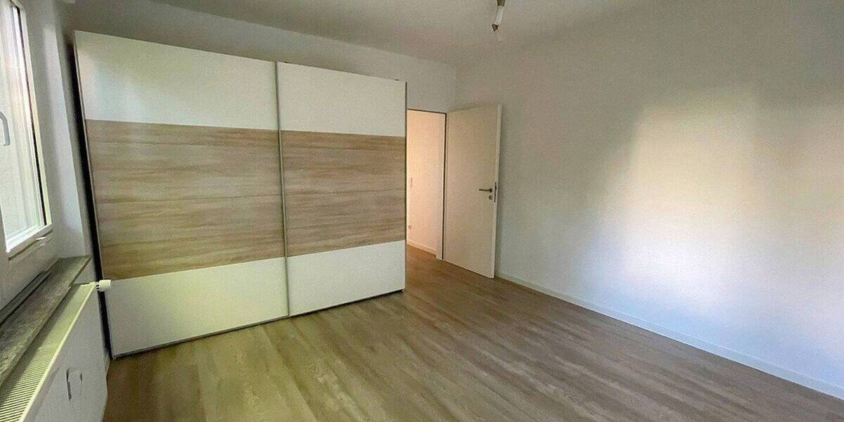Etagenwohnung Bad Soden - 3 Zimmer, 80 m&sup2;, 1.300&euro; | Angebot:26918359
