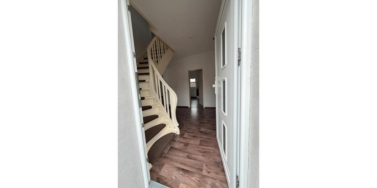 Reihenhaus Bad Camberg - 4 Zimmer, 83 m&sup2;, 980&euro; | Angebot:25367735