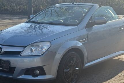 Opel Tigra 162.000 km 2.598 &euro; Rüsselsheim 65428