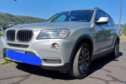 BMW X3 210.000 km 10.900 € Lorch 65391