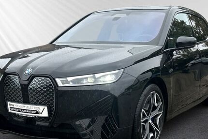 BMW iX 52.337 km 41.938 &euro; Wiesbaden 65203