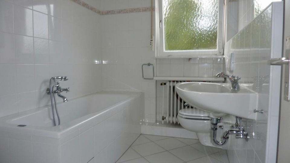 Einfamilienhaus Eppstein - 8 Zimmer, 220 m&sup2;, 2.990&euro; | Angebot:26441688