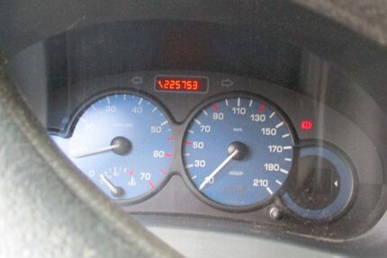 Citroen Berlingo 225.742 km 3.750 € Niedernhausen 65527