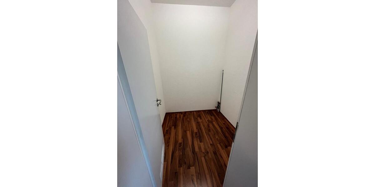 Etagenwohnung Ingelheim am Rhein - 3 Zimmer, 111 m&sup2;, 375.000&euro; | Angebot:25352748