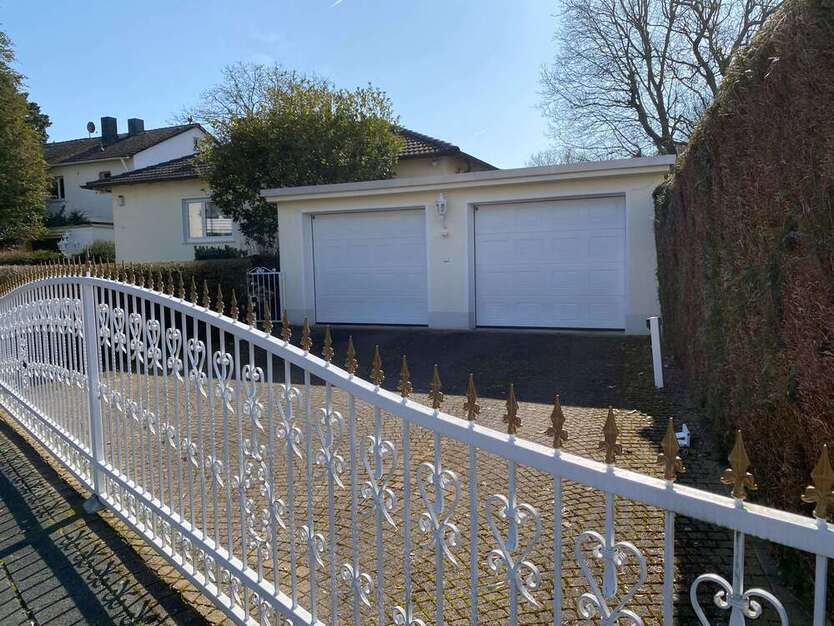 Haus zum Kaufen in Bad Homburg 1.490.000 € 214 m²