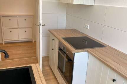 Wohnung Wiesbaden Mitte - 2 Zimmer, 43 m&sup2;, 600&euro; | Angebot:25391931