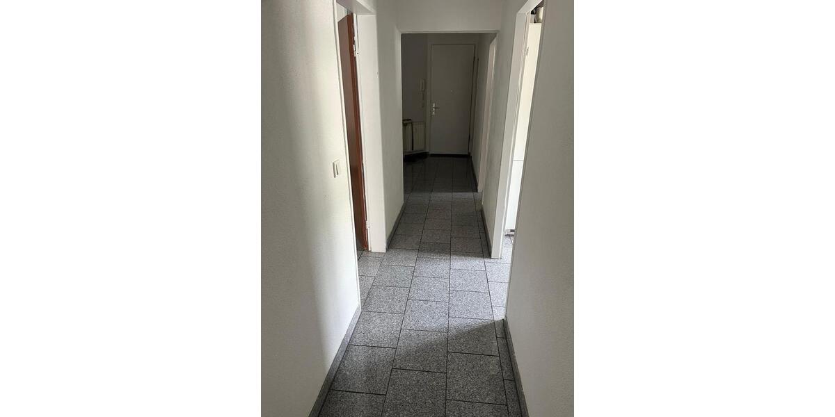 Etagenwohnung Wiesbaden Südost - 3 Zimmer, 90 m&sup2;, 1.650&euro; | Angebot:25981852