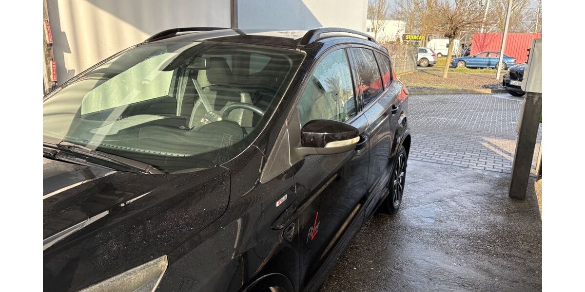 Ford Kuga 121.300 km 8.800 &euro; Wackernheim 55263