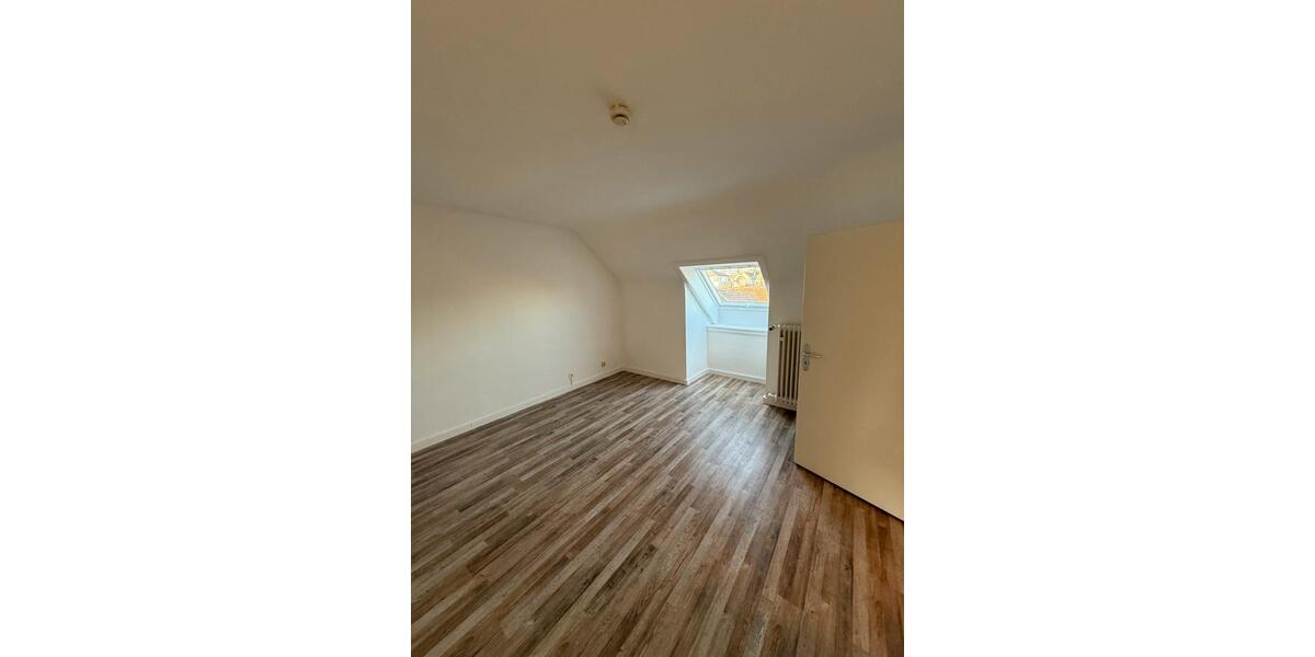 40qm - 2-ZKB | Wiesbaden-Biebrich | renoviert und neue Küche 2 zimmer