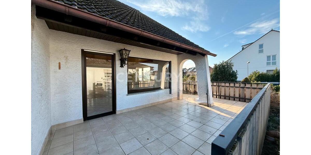 Erdgeschoßwohnung Groß-Gerau Gerau - 4 Zimmer, 121 m&sup2;, 1.400&euro; | Angebot:24571944