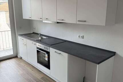 Wohnung zum Mieten in Wiesbaden 990 € 70 m² 2.5 zimmer