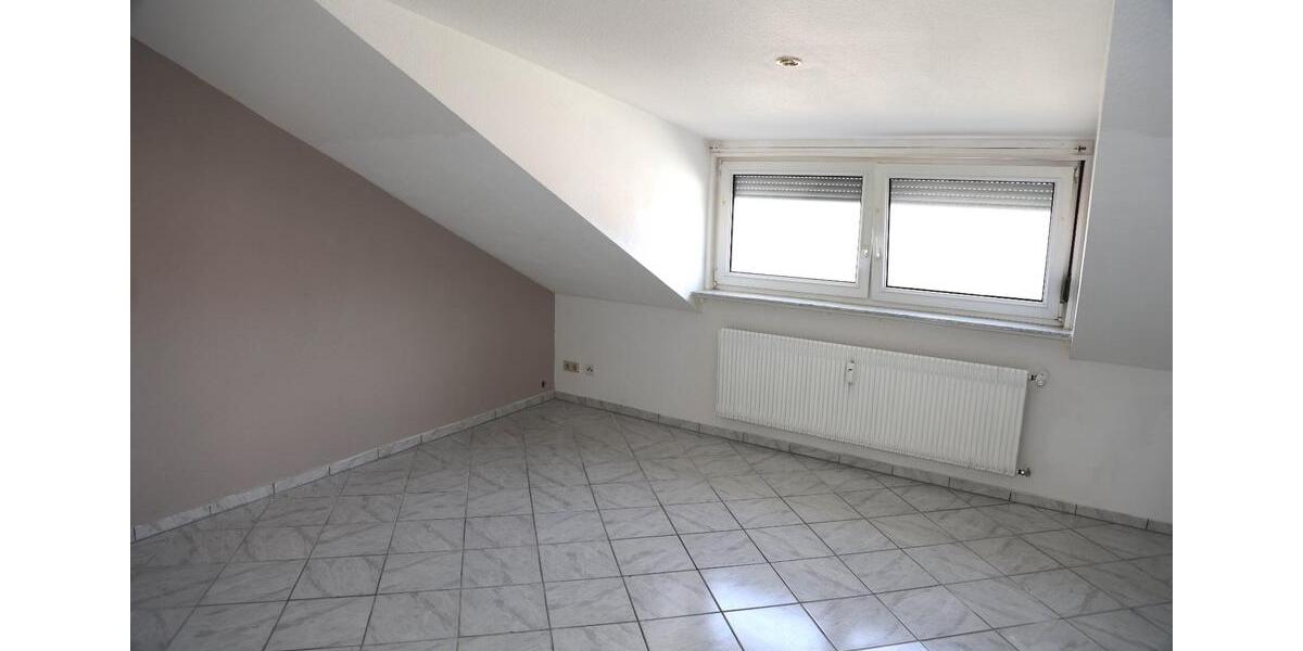 Dachgeschoßwohnung Mainz Ebersheim - 2 Zimmer, 58 m&sup2;, 760&euro; | Angebot:26312470