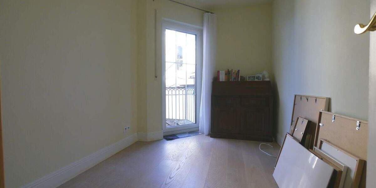 Etagenwohnung Taunusstein Hambach - 3 Zimmer, 83 m&sup2;, 225.000&euro; | Angebot:25424278