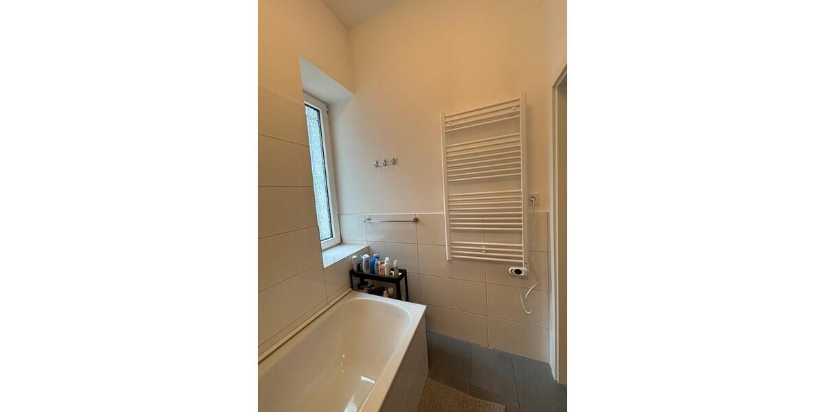 Erdgeschoßwohnung Wiesbaden - 3 Zimmer, 80 m&sup2;, 1.750&euro; | Angebot:26322076