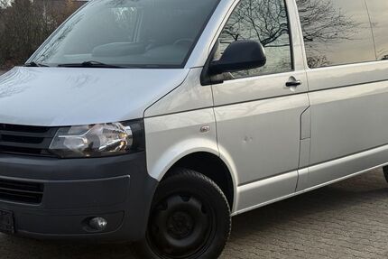 VW T5 Transporter 236.000 km 9.330 &euro; Rüsselsheim 65428