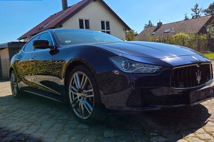 Maserati Ghibli 219.900 km 15.450 &euro; Harxheim 55296