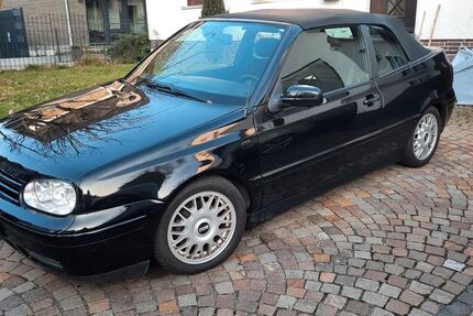 VW Golf 156.000 km 2.900 &euro; Kelkheim 65779