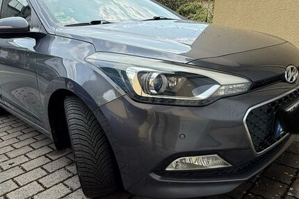 Hyundai i20 125.800 km 8.900 € Kiedrich 65399