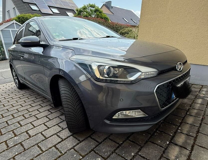 Hyundai i20 125.800 km 8.900 € Kiedrich 65399