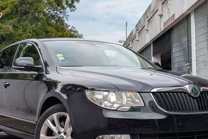 Skoda Superb 150.000 km 9.490 &euro; Mainz 55128