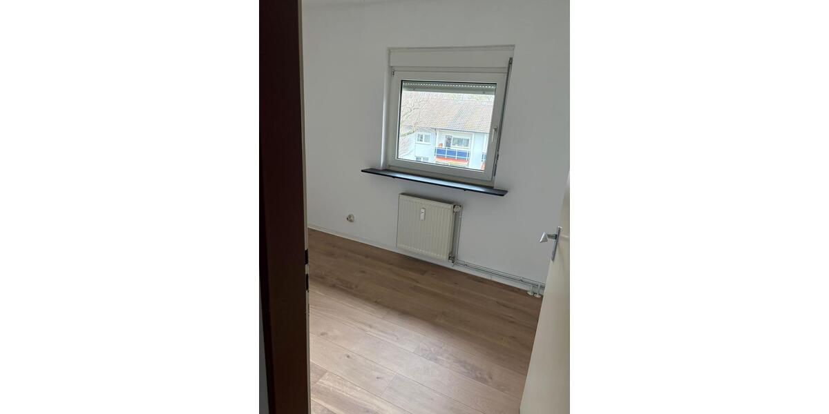 Etagenwohnung Kelkheim (Taunus) - 4 Zimmer, 76 m&sup2;, 299.000&euro; | Angebot:24741561