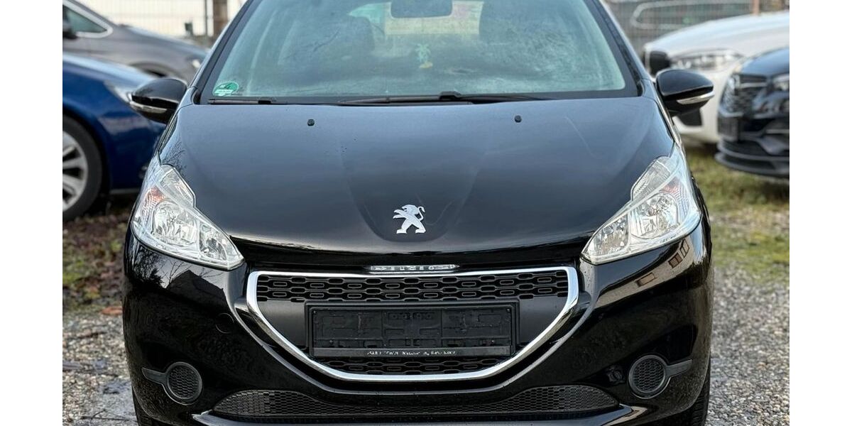Peugeot 208 74.000 km 4.799 &euro; Mainz 55130