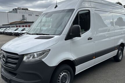 Mercedes-Benz Sprinter 141.242 km 34.986 &euro; Mainz 55122