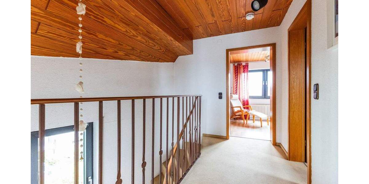 Mehrfamilienhaus, Wohnhaus Bischofsheim - 8 Zimmer, 695.000&euro; | Angebot:24966393