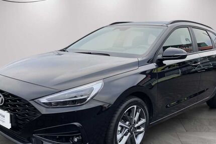 Hyundai i30 4.371 km 25.900 &euro; Mainz 55120
