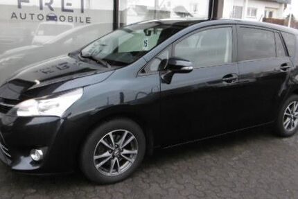 Toyota Verso 187.000 km 8.700 € Gustavsburg 65462
