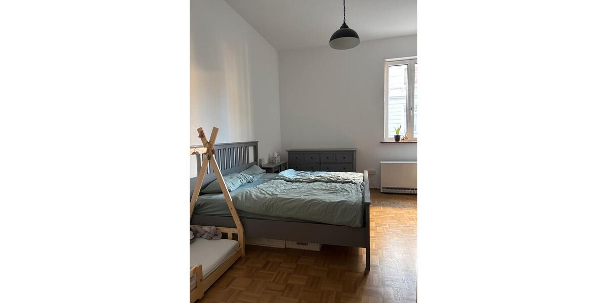 Erdgeschoßwohnung Wiesbaden - 3 Zimmer, 80 m&sup2;, 1.750&euro; | Angebot:26322076