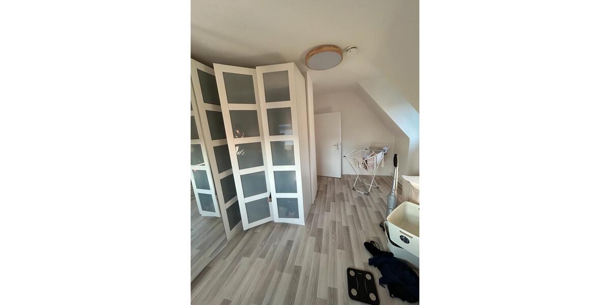 Dachgeschoßwohnung Wiesbaden Dotzheim - 3 Zimmer, 58 m&sup2;, 830&euro; | Angebot:25802168