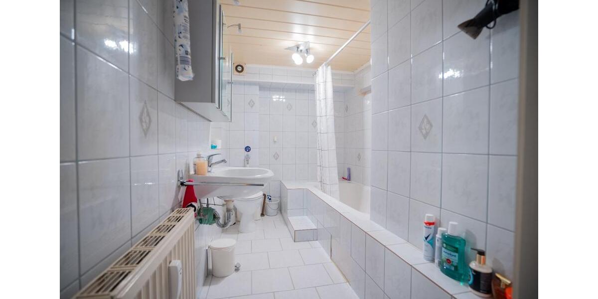 Freundliche 2-Zimmer-Wohnung mit Balkon in Trebur - Erbpacht 2 zimmer