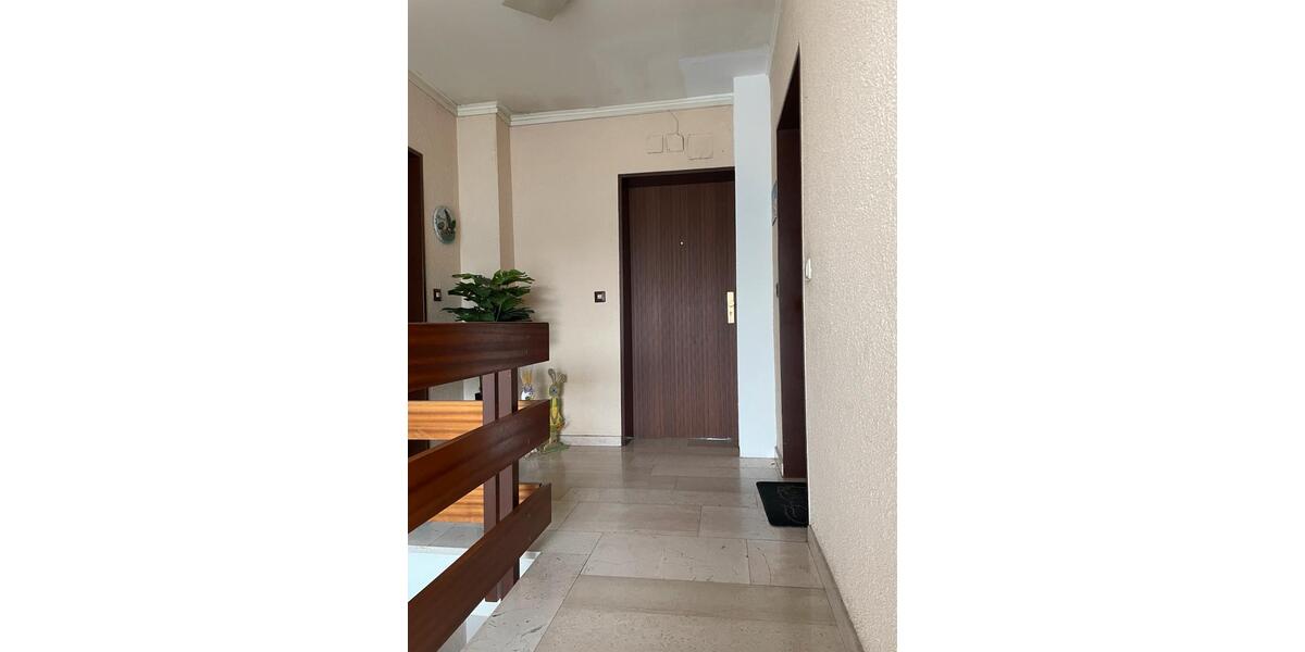 Etagenwohnung Geisenheim - 1 Zimmer, 35 m&sup2;, 450&euro; | Angebot:26285053