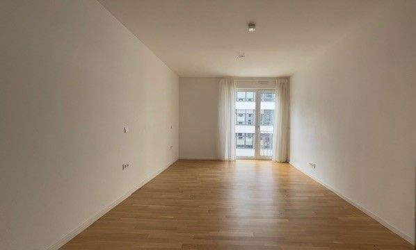 Etagenwohnung Frankfurt am Main Bockenheim - 4 Zimmer, 105 m&sup2;, 1.950&euro; | Angebot:25261982