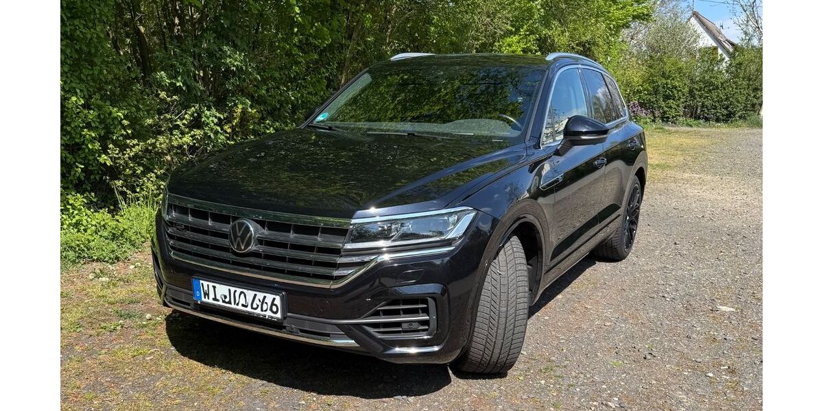 VW Touareg 100.092 km 45.500 &euro; Wiesbaden 65197