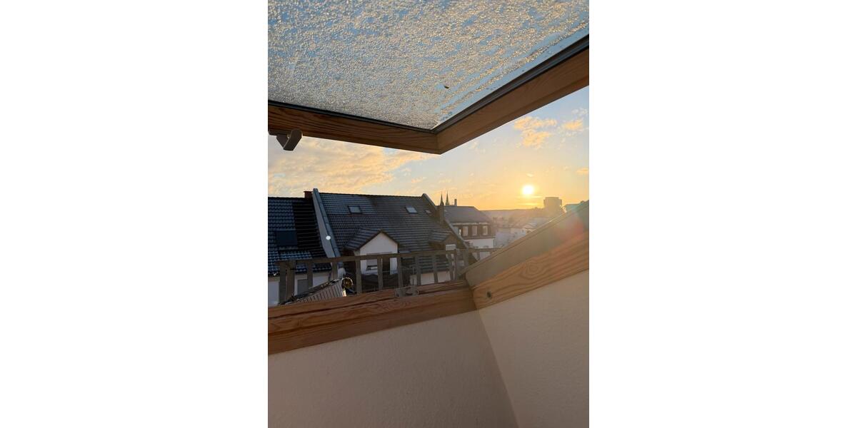 Dachgeschoßwohnung Wiesbaden - 3.5 Zimmer, 75 m&sup2;, 1.067&euro; | Angebot:26039762