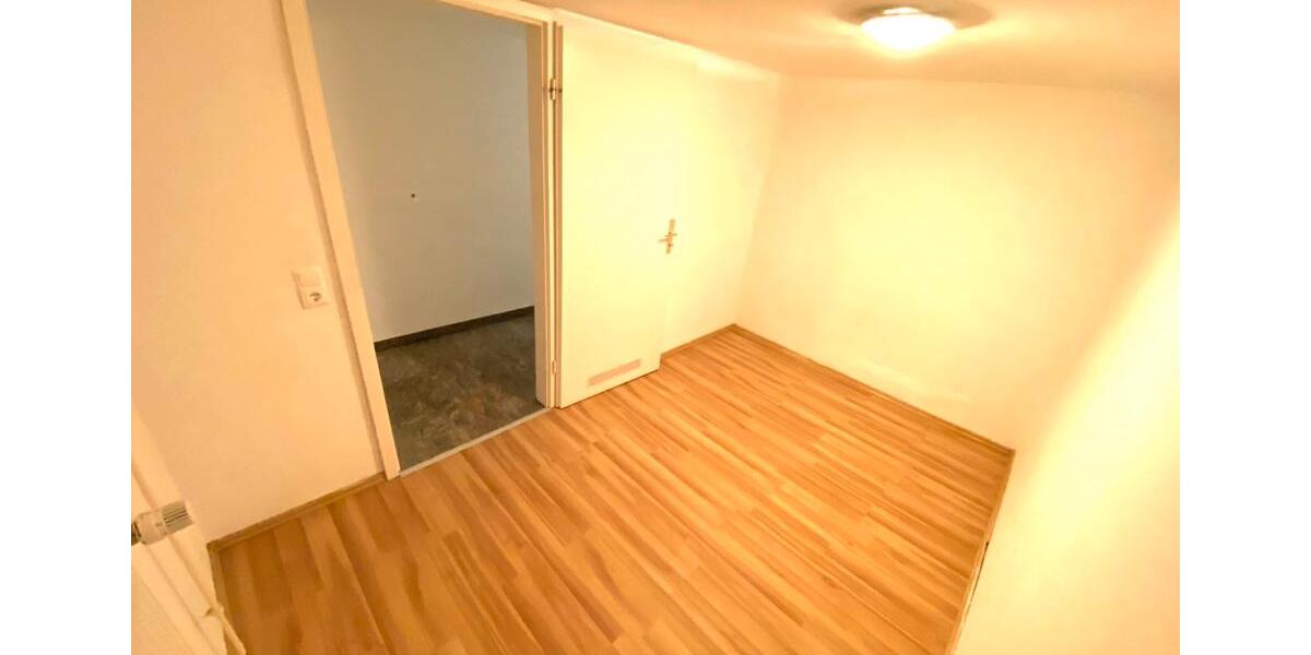 Erdgeschoßwohnung Waldems - 3.5 Zimmer, 120 m&sup2;, 225.000&euro; | Angebot:26994096