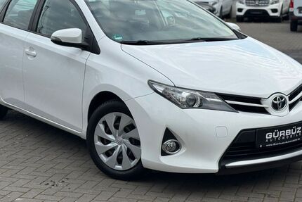 Toyota Auris 160.000 km 6.900 &euro; Wiesbaden 65201