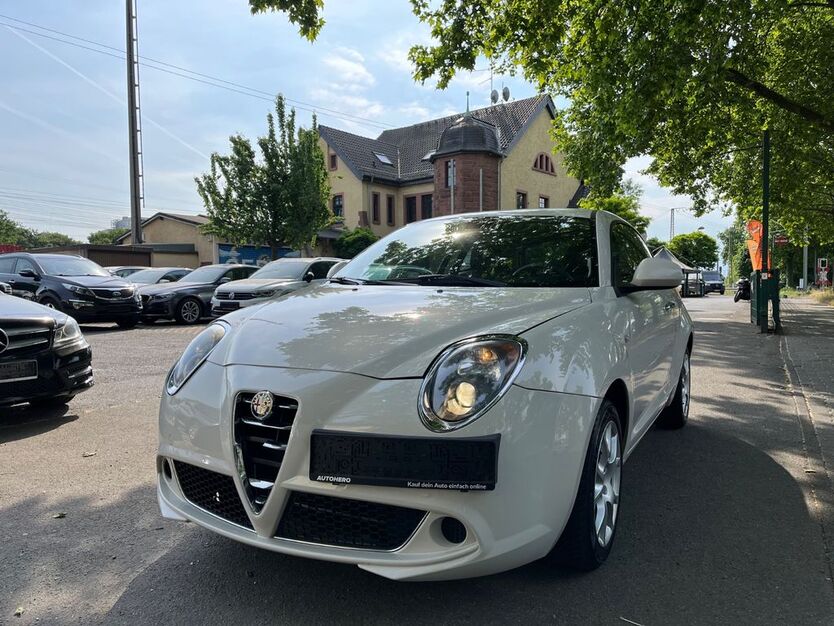 Alfa Romeo MiTo 93.000 km 5.499 € Wiesbaden 65203